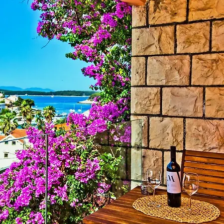 St. Nicholas Guest house Hvar Town