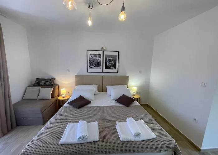 St. Nicholas Affittacamere 4*