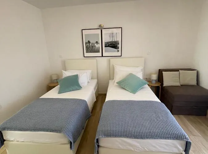 St. Nicholas Affittacamere 4*