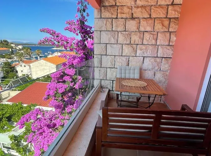 St. Nicholas Affittacamere Hvar Town