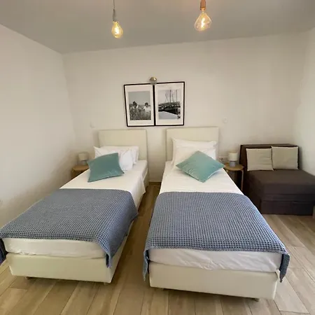 St. Nicholas Pensionat 4*